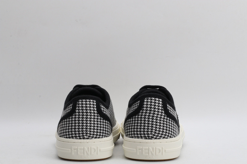 fen sneaker