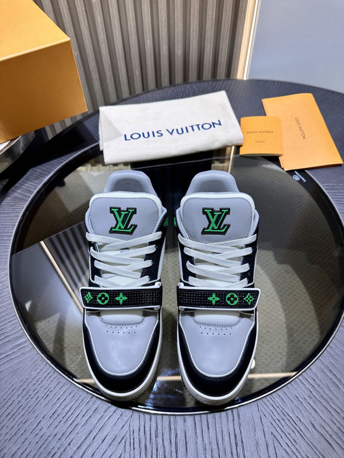l**is V*t*n lv skate sneaker