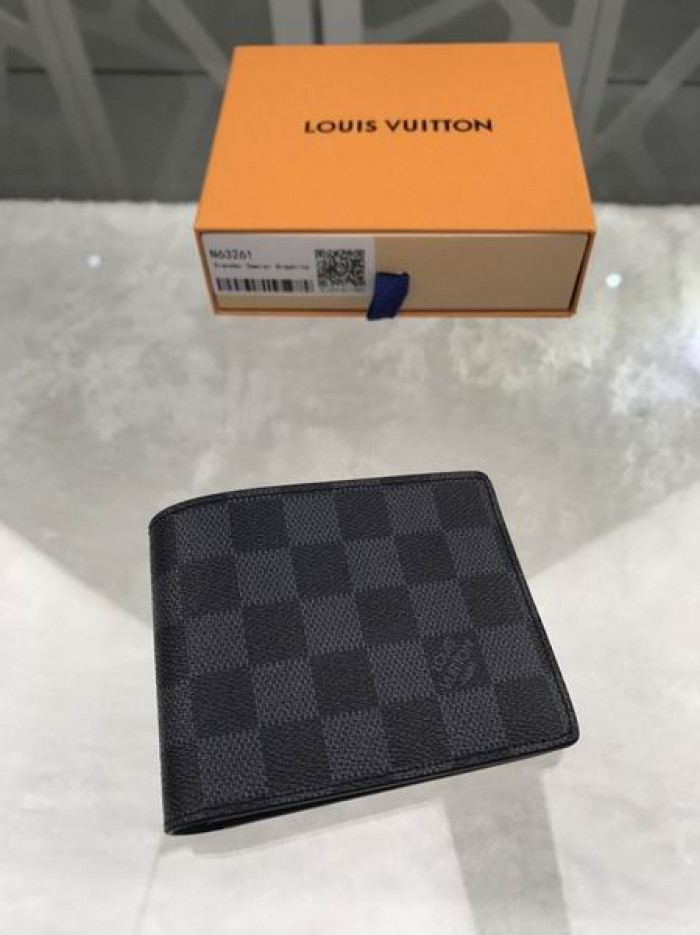 LOUI VUITTO WALLET N63261 11.5*8